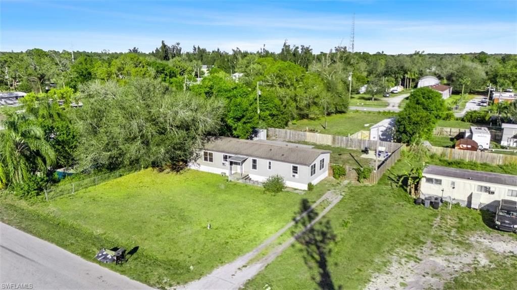8405 Nault RD, NORTH FORT MYERS, FL 33917 — photo 2