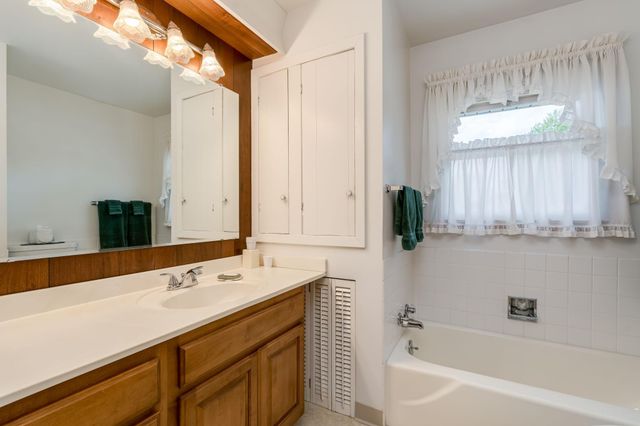 118 Agency Road, Mankato, MN 56001