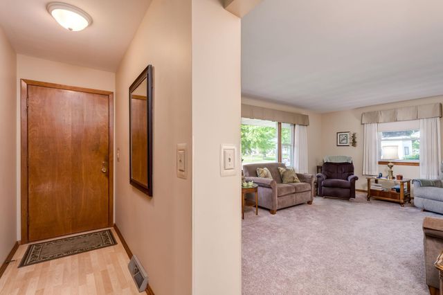 118 Agency Road, Mankato, MN 56001