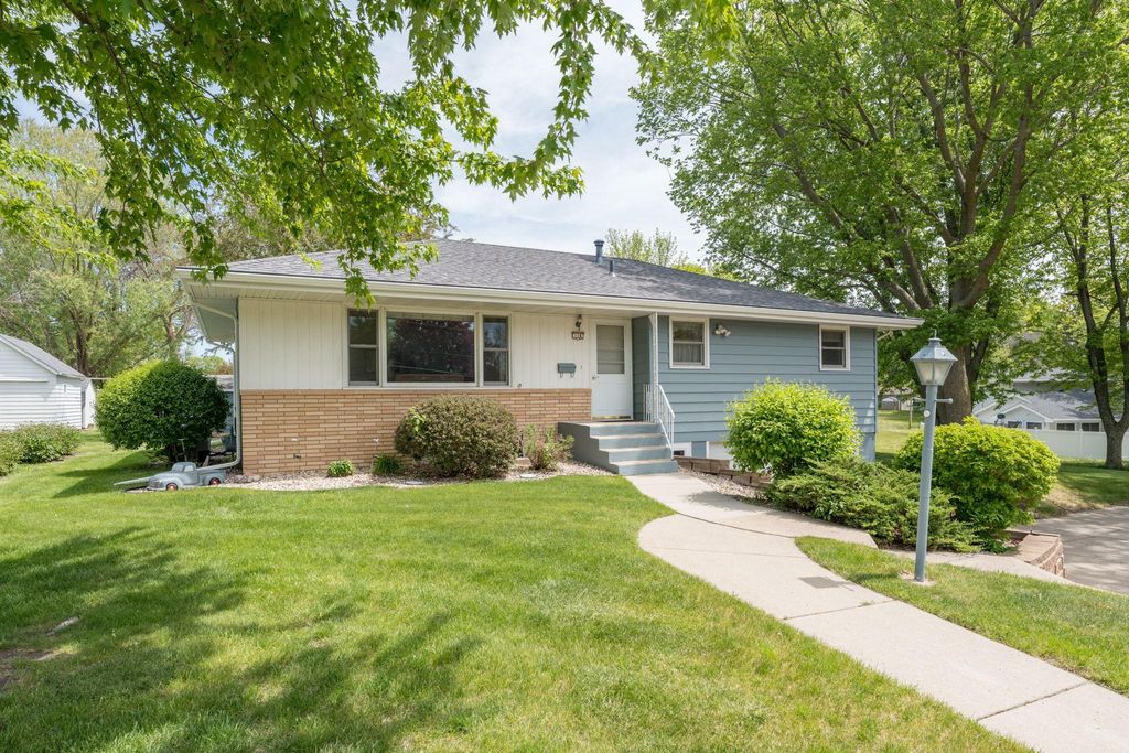 118 Agency Road, Mankato, MN 56001