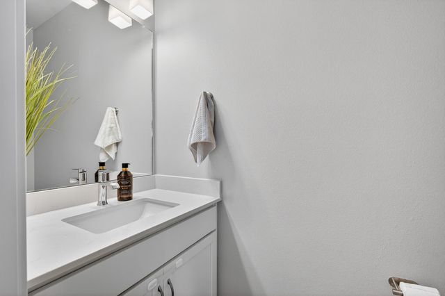 4023 NE 3rd Street, Ankeny, IA 50021