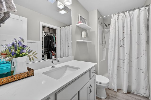 4023 NE 3rd Street, Ankeny, IA 50021