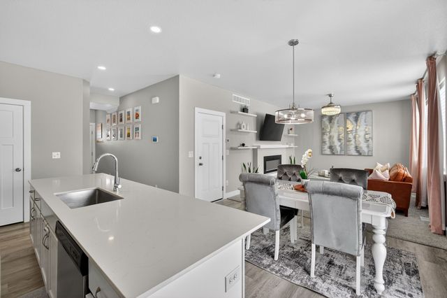 4023 NE 3rd Street, Ankeny, IA 50021