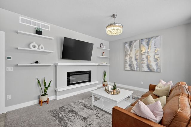 4023 NE 3rd Street, Ankeny, IA 50021