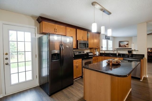 4617 Waterford Drive, Fort Worth, TX 76179