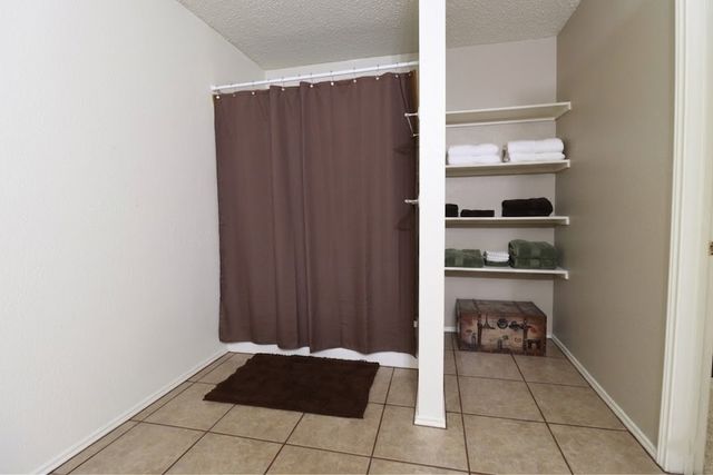 4617 Waterford Drive, Fort Worth, TX 76179