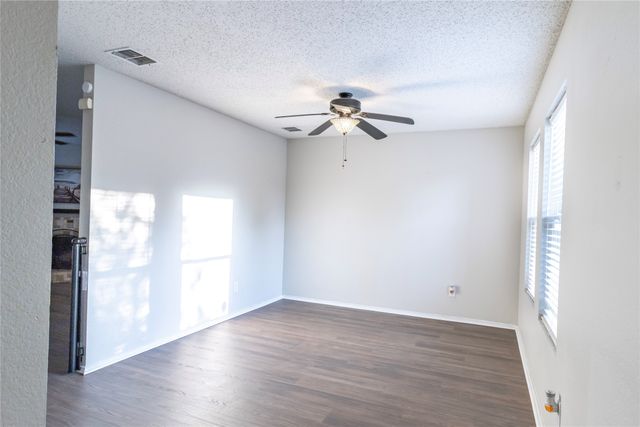 4617 Waterford Drive, Fort Worth, TX 76179