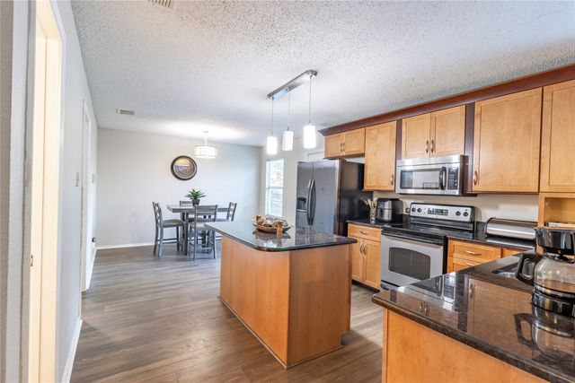 4617 Waterford Drive, Fort Worth, TX 76179