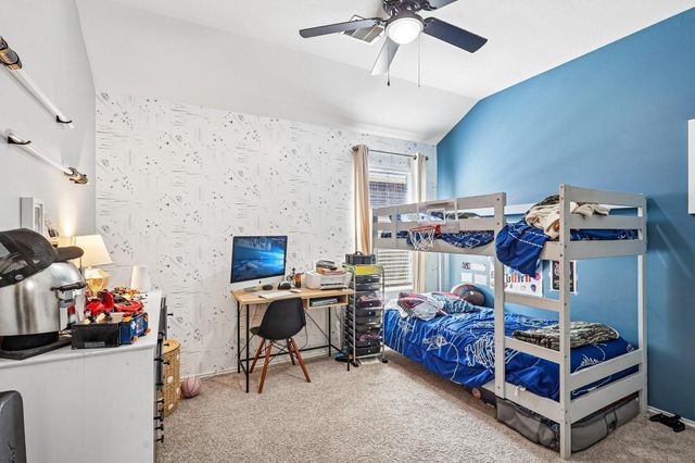 2211 Oak Rise Drive, Conroe, TX 77304