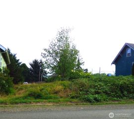 921 W Perry Street, Aberdeen, WA 98520