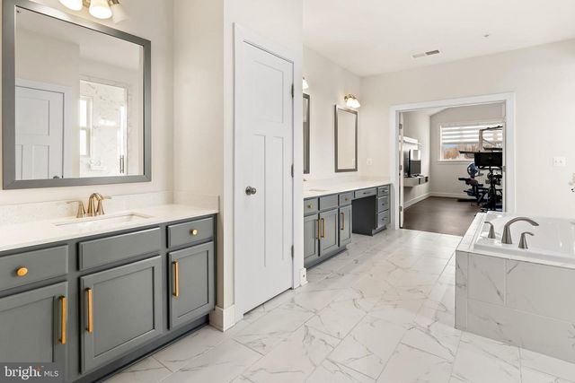 1619 CARNOUSTIE RD, Davidsonville, MD 21035