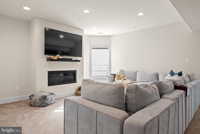 1619 CARNOUSTIE RD, Davidsonville, MD 21035