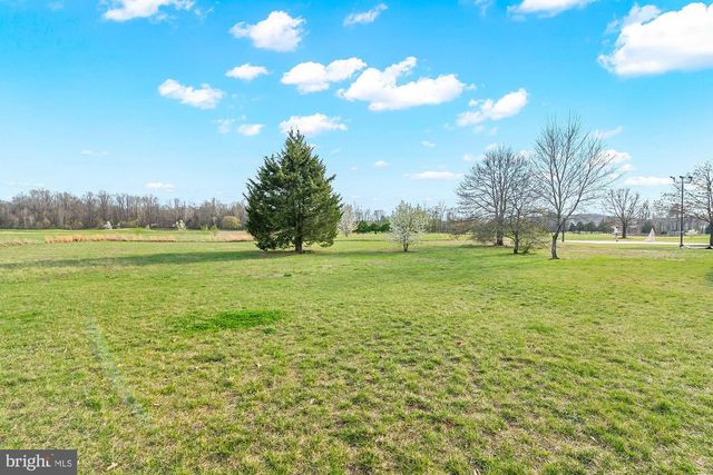 1619 CARNOUSTIE RD, Davidsonville, MD 21035