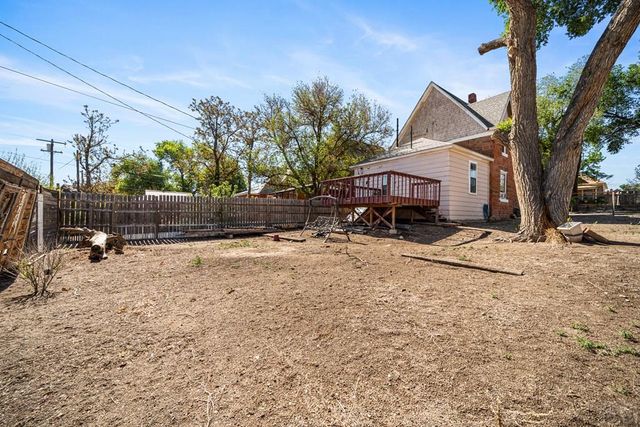 529 W Corona Ave, Pueblo, CO 81004