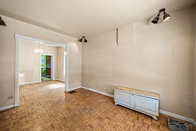 529 W Corona Ave, Pueblo, CO 81004