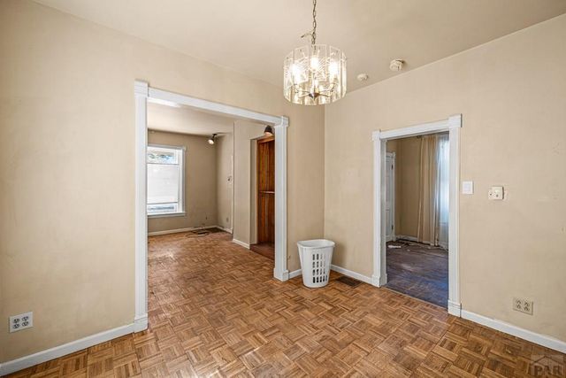 529 W Corona Ave, Pueblo, CO 81004