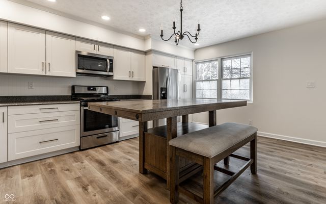 823 Elmwood Circle, Noblesville, IN 46062