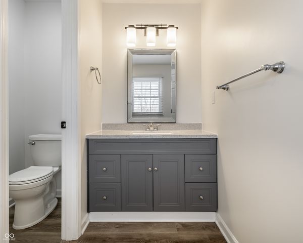 823 Elmwood Circle, Noblesville, IN 46062