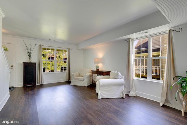 3513 OAK DR, Edgewater, MD 21037
