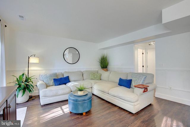 3513 OAK DR, Edgewater, MD 21037