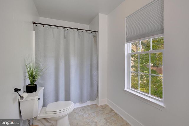 3513 OAK DR, Edgewater, MD 21037