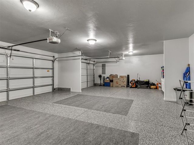 625 Canyon Creek Lane, Guthrie, OK 73044