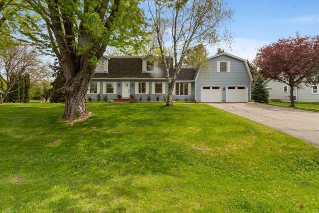3519 Swansee Ridge, Sun Prairie, WI 53590