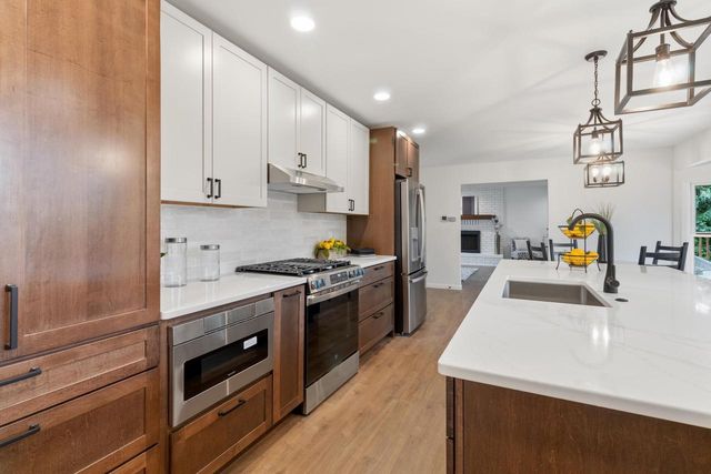 3519 Swansee Ridge, Sun Prairie, WI 53590