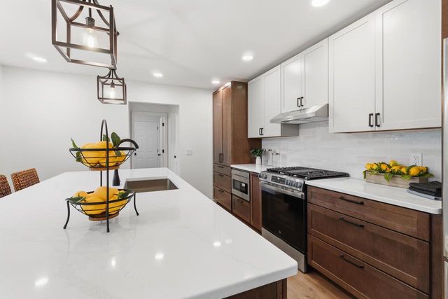 3519 Swansee Ridge, Sun Prairie, WI 53590