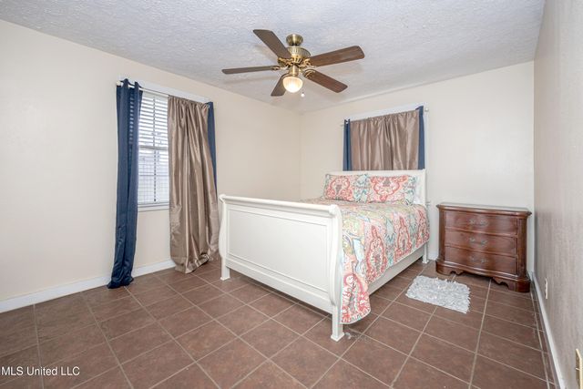 1815 Cherubusco Street, Pascagoula, MS 39567