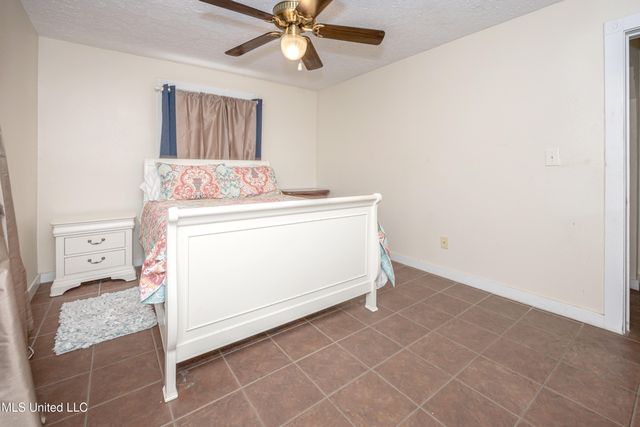 1815 Cherubusco Street, Pascagoula, MS 39567