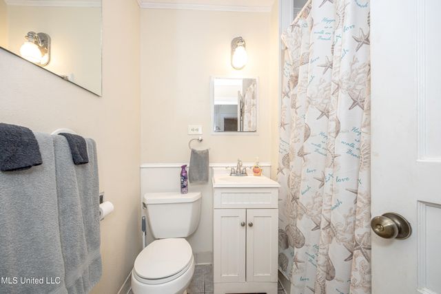 1815 Cherubusco Street, Pascagoula, MS 39567