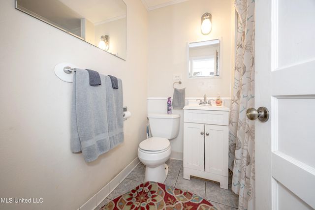 1815 Cherubusco Street, Pascagoula, MS 39567