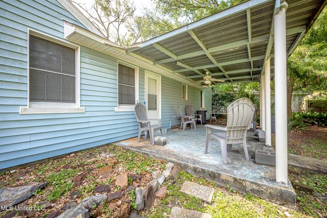 1815 Cherubusco Street, Pascagoula, MS 39567