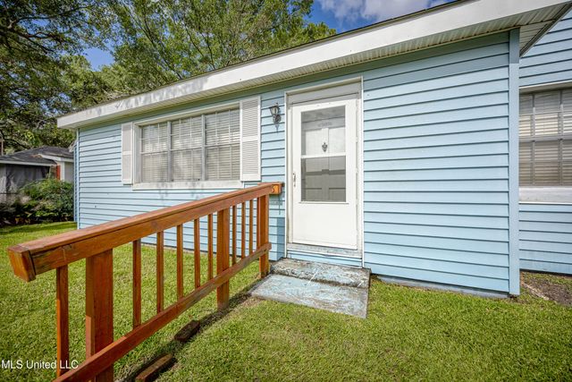 1815 Cherubusco Street, Pascagoula, MS 39567