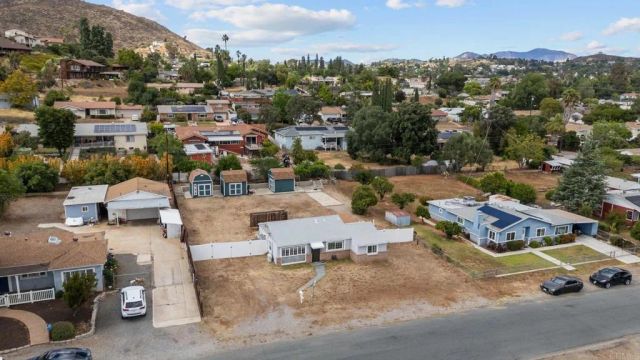 1248 Dawnridge Avenue, El Cajon, CA 92021