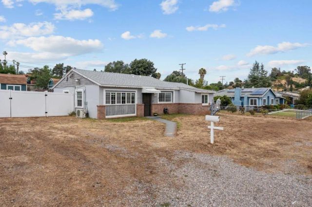 1248 Dawnridge Avenue, El Cajon, CA 92021
