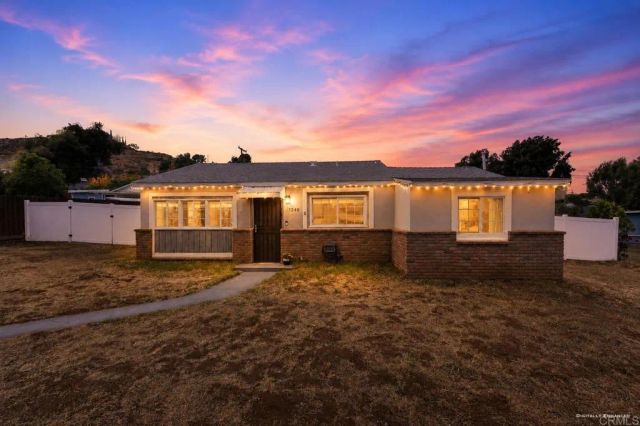 1248 Dawnridge Avenue, El Cajon, CA 92021