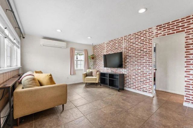 1248 Dawnridge Avenue, El Cajon, CA 92021