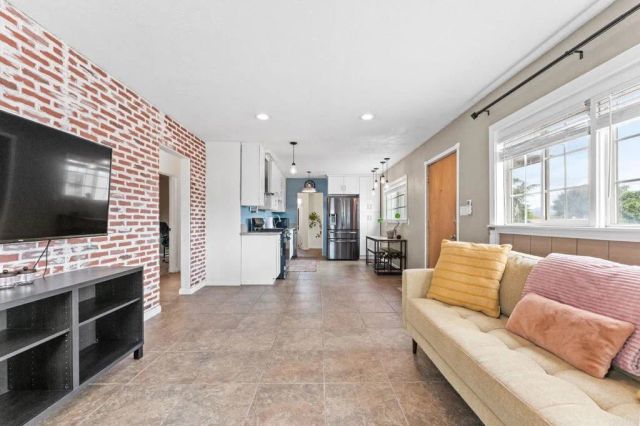 1248 Dawnridge Avenue, El Cajon, CA 92021