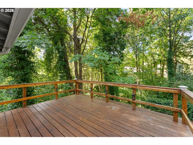 3220 Sw 66TH Ave, Portland, OR 97225