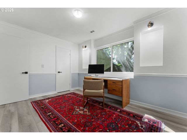 3220 Sw 66TH Ave, Portland, OR 97225