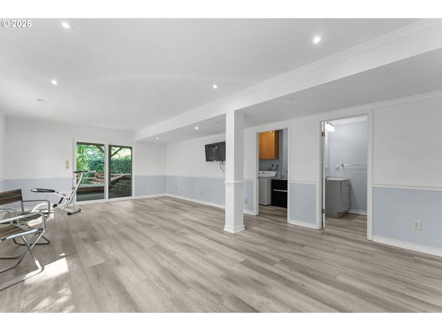 3220 Sw 66TH Ave, Portland, OR 97225