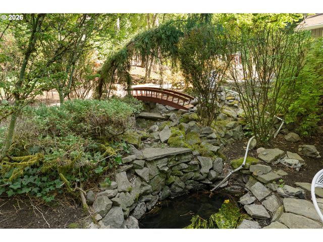 3220 Sw 66TH Ave, Portland, OR 97225