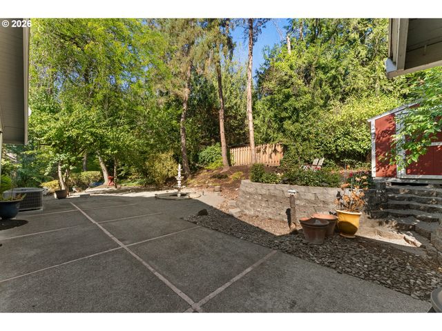 3220 Sw 66TH Ave, Portland, OR 97225