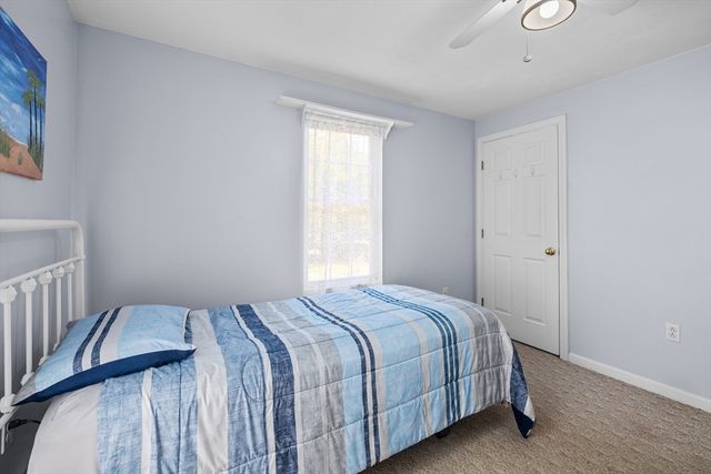 30 Minot Ave, Wareham, MA 02571