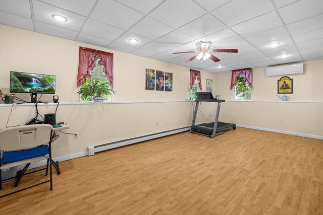 30 Minot Ave, Wareham, MA 02571