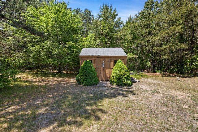 30 Minot Ave, Wareham, MA 02571