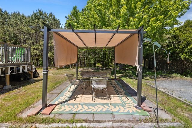 30 Minot Ave, Wareham, MA 02571