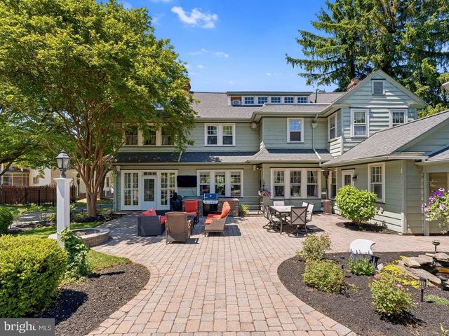229 N MAIN ST, Woodstown, NJ 08098